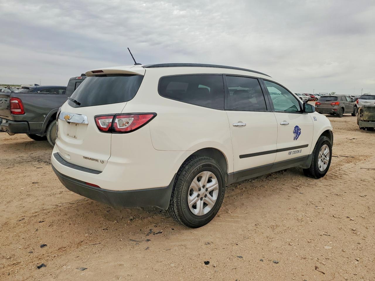 CHEVROLET TRAVERSE 2015 — 4