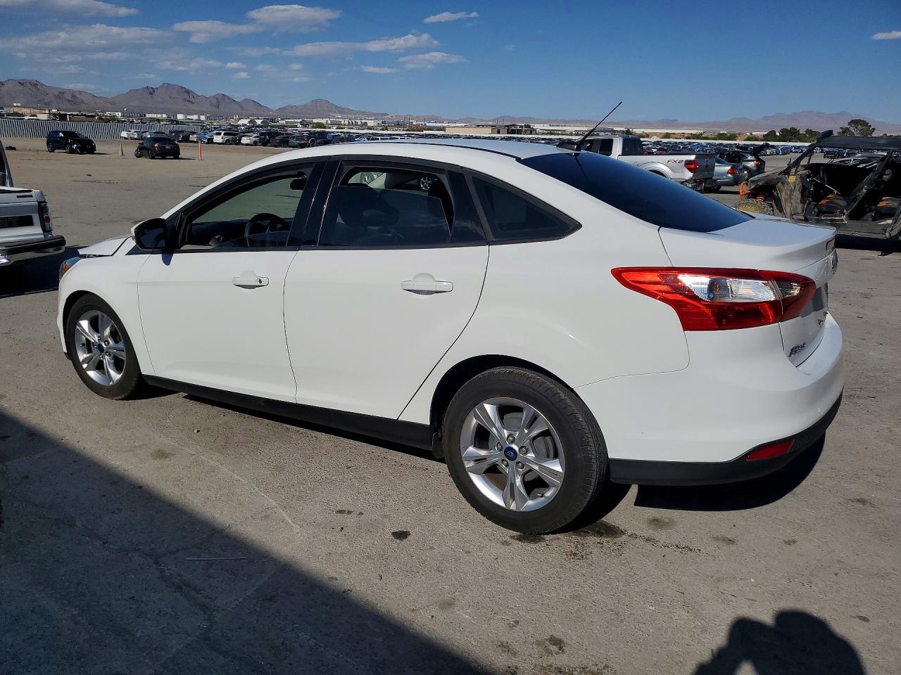 FORD FOCUS 2013 — 3
