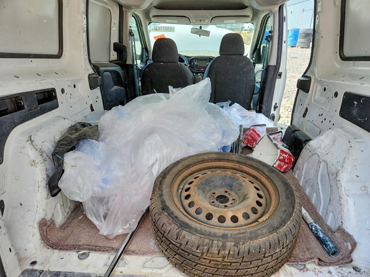RAM PROMASTER CITY 2018 — 11
