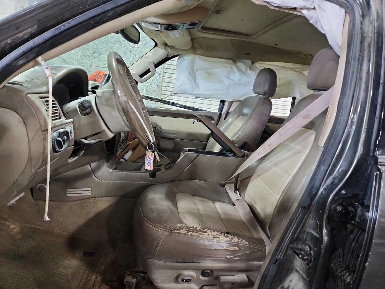 FORD EXPLORER 2005 — 8