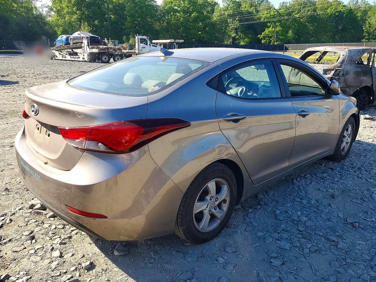 HYUNDAI ELANTRA 2014 — 4