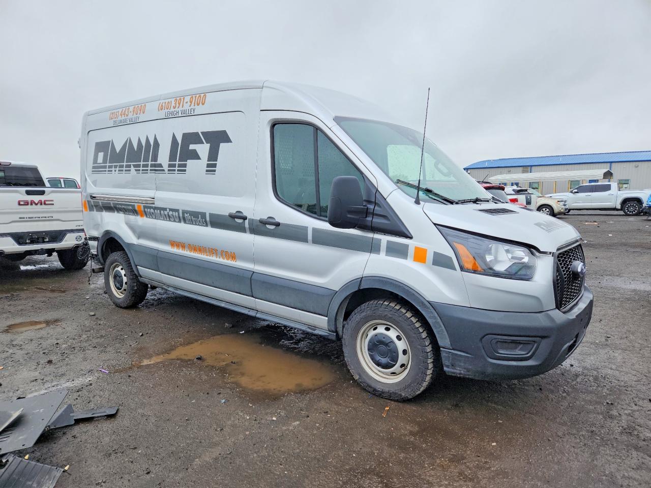 FORD TRANSIT 2023 — 5