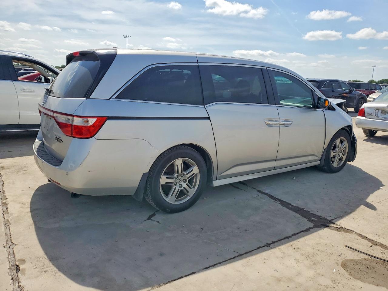 HONDA ODYSSEY 2012 — 4