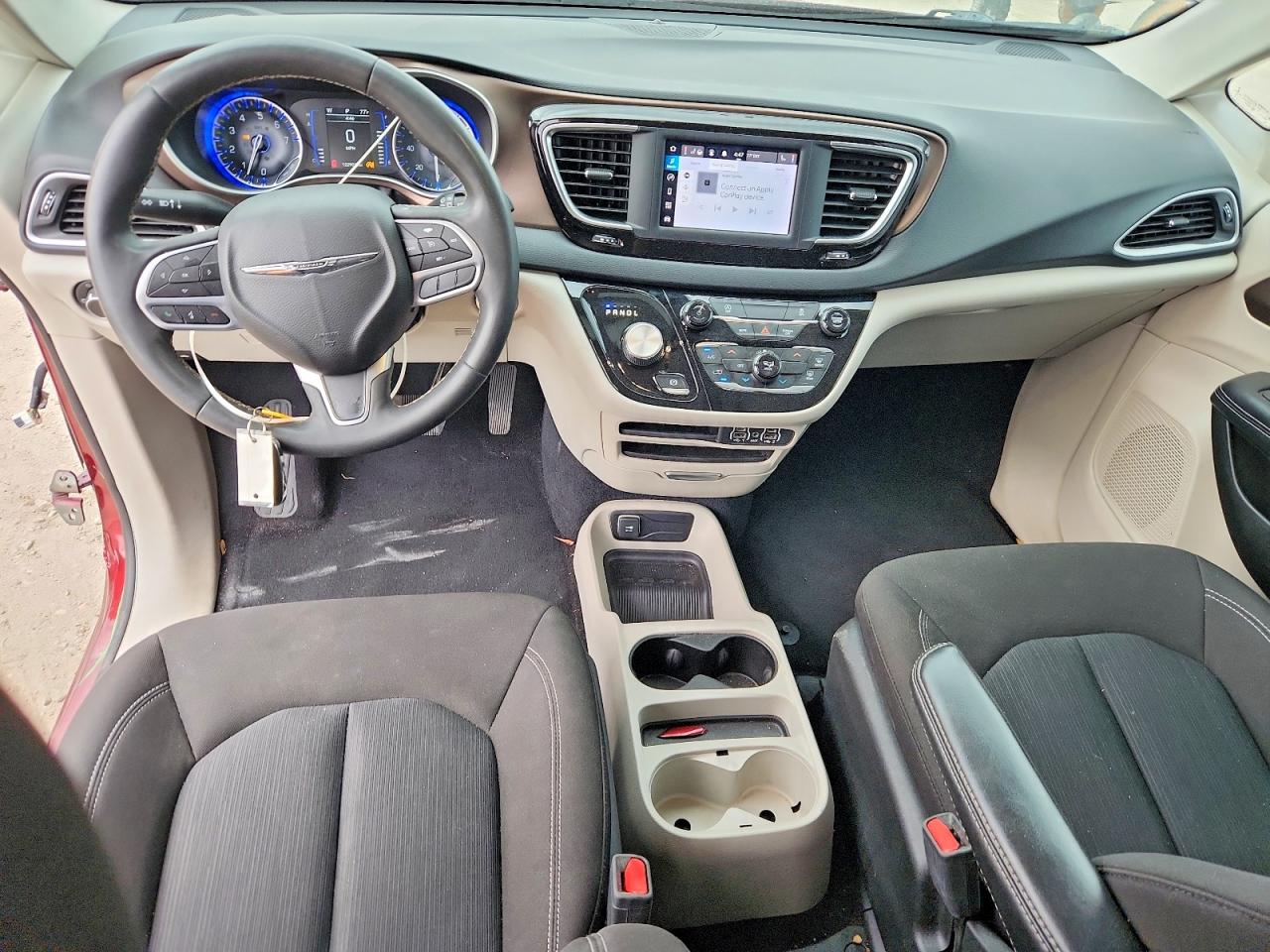 CHRYSLER VOYAGER 2022 — 9