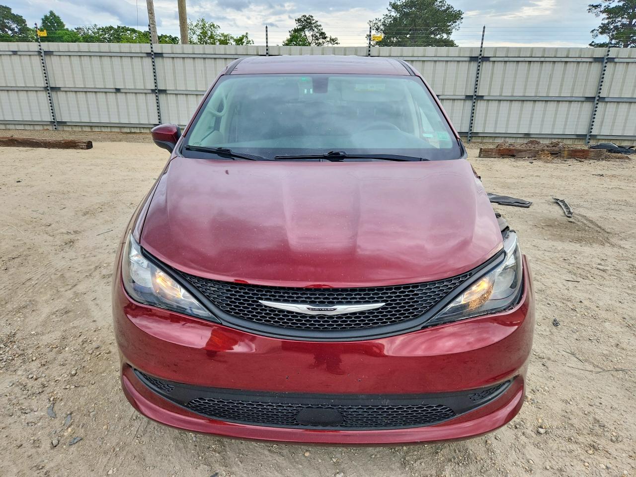 CHRYSLER VOYAGER 2022 — 6