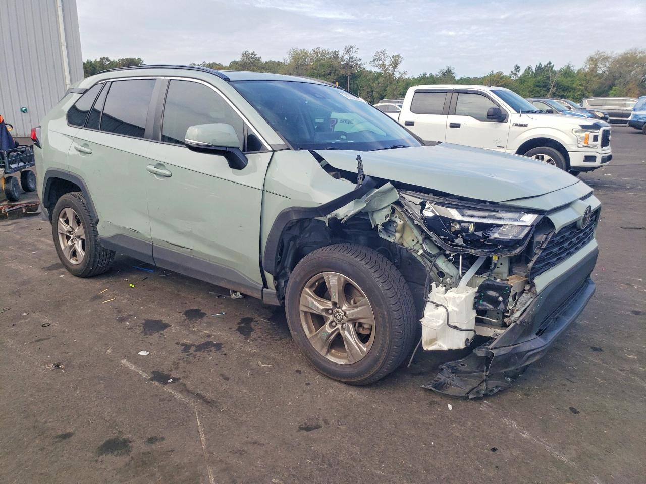 TOYOTA RAV4 2022 — 5