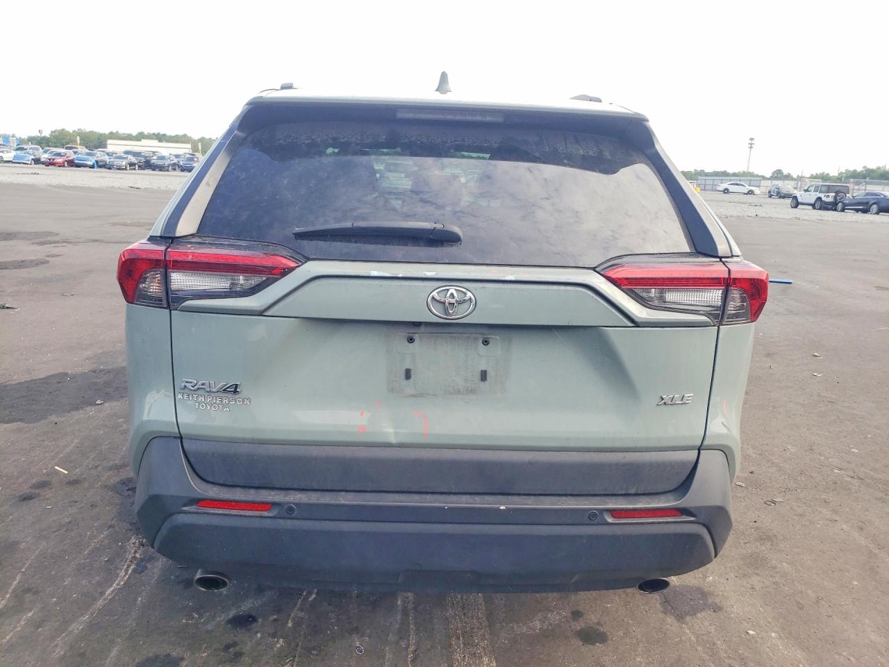 TOYOTA RAV4 2022 — 7