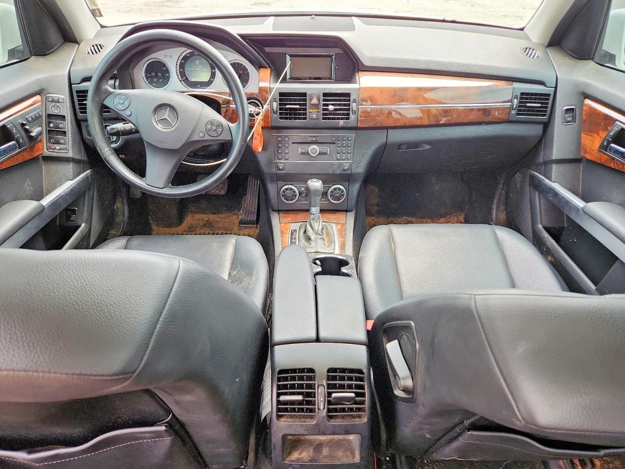 MERCEDES-BENZ GLK 2011 — 9