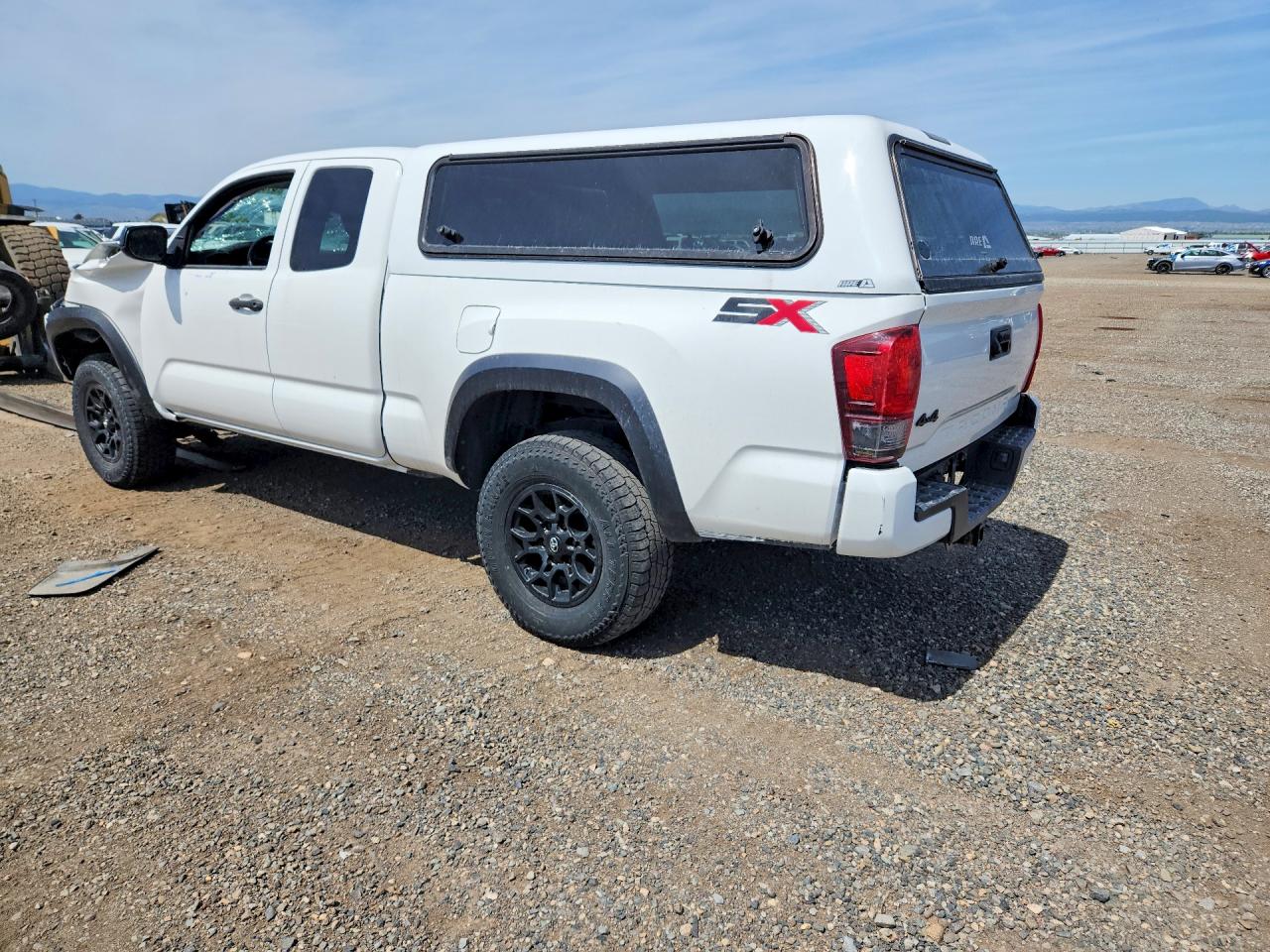 TOYOTA TACOMA 2021 — 3
