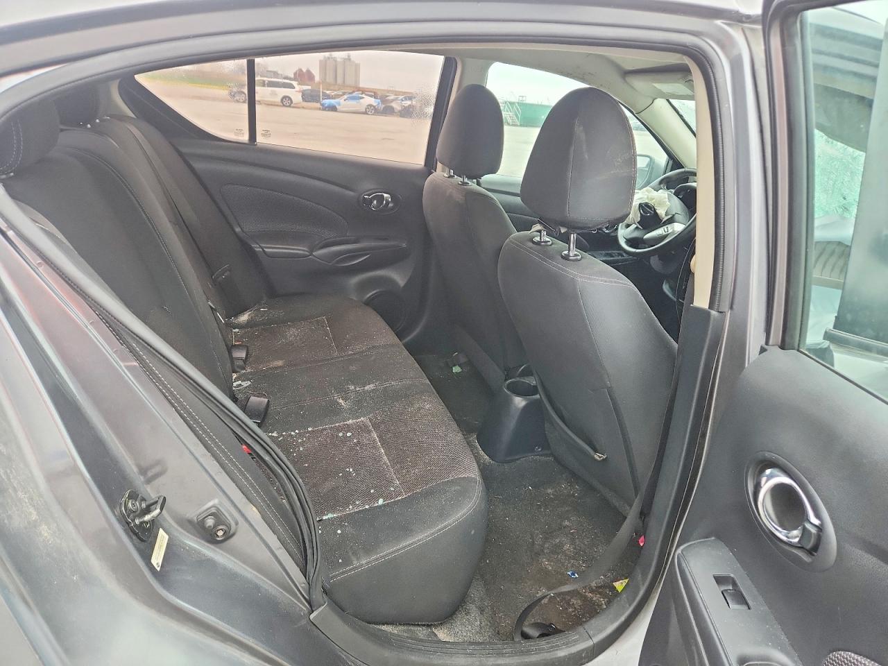 NISSAN VERSA 2019 — 11