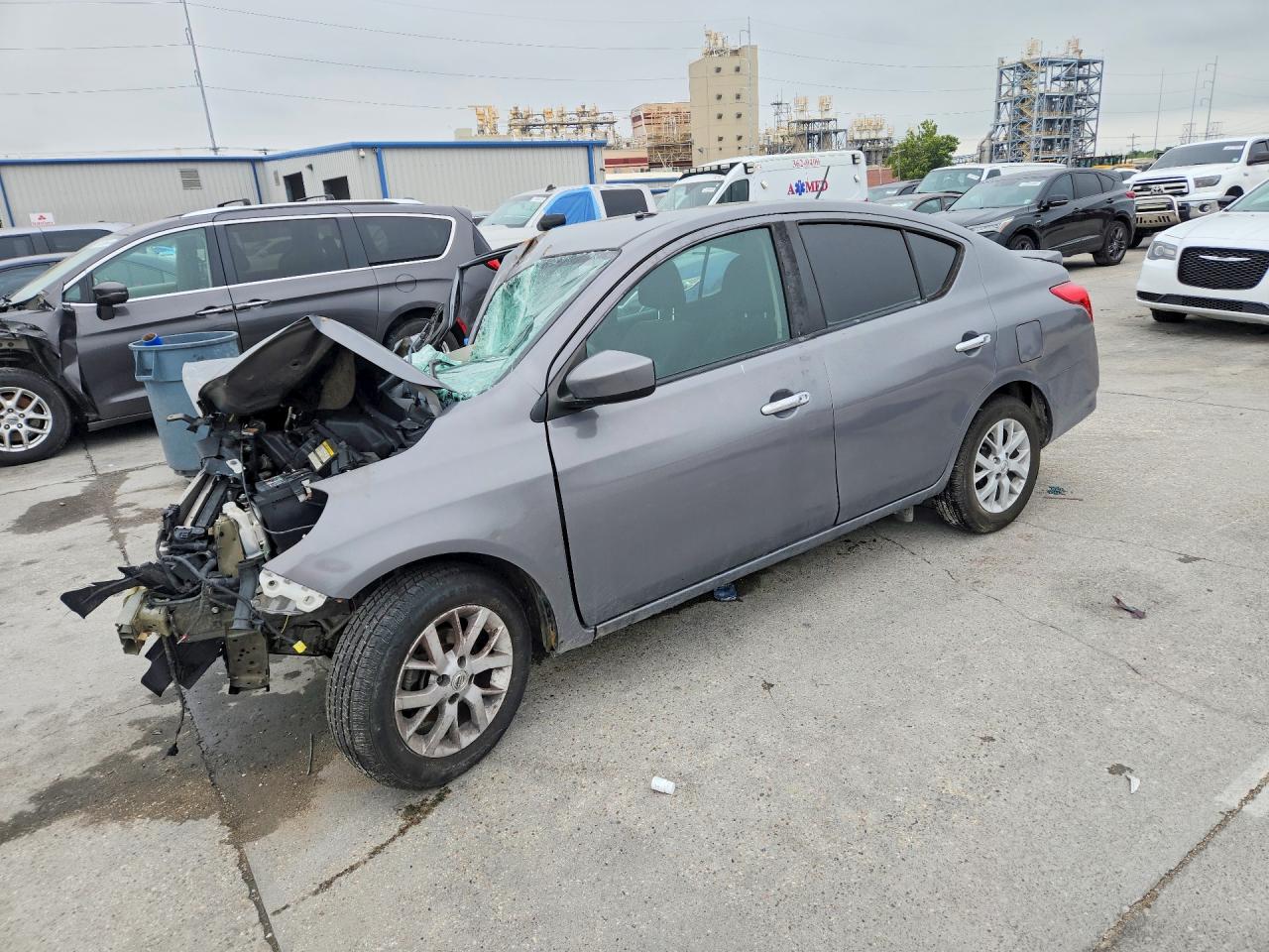 NISSAN VERSA 2019 — 2