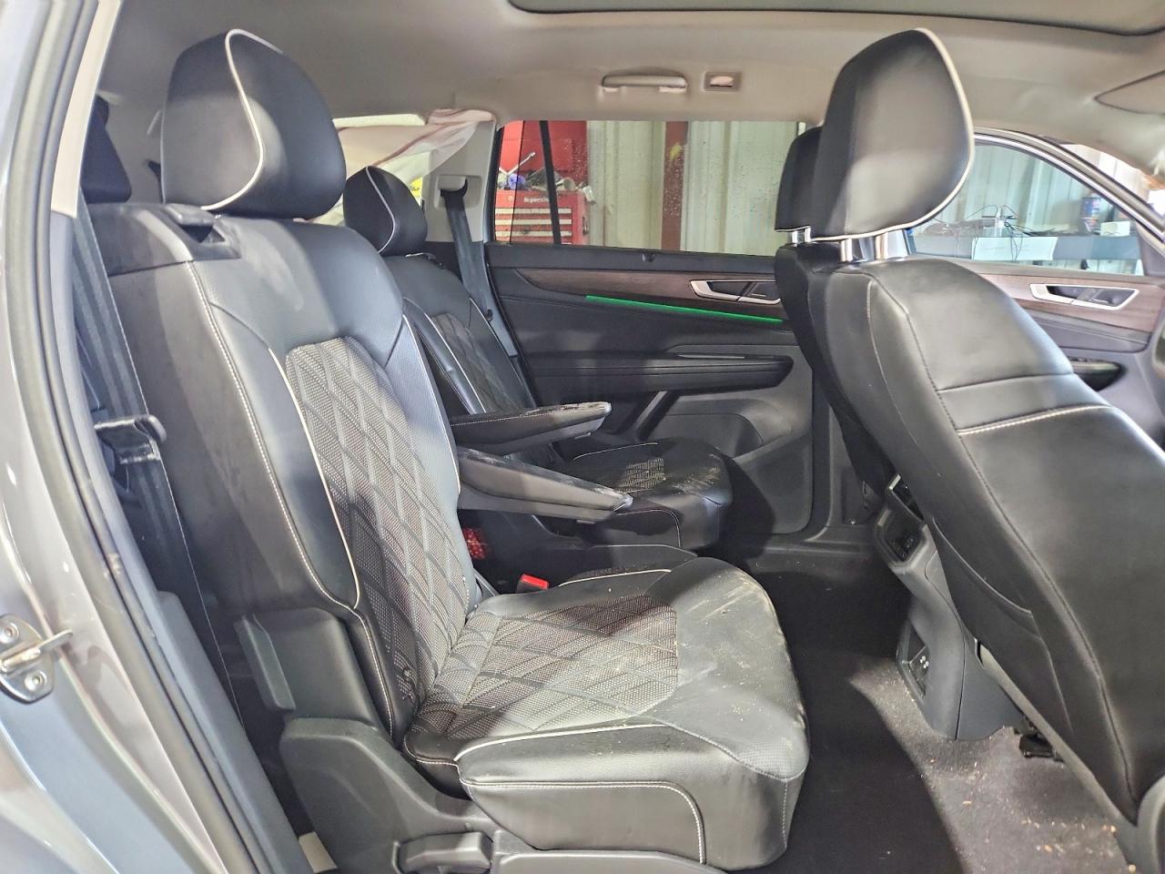 VOLKSWAGEN ATLAS 2024 — 12