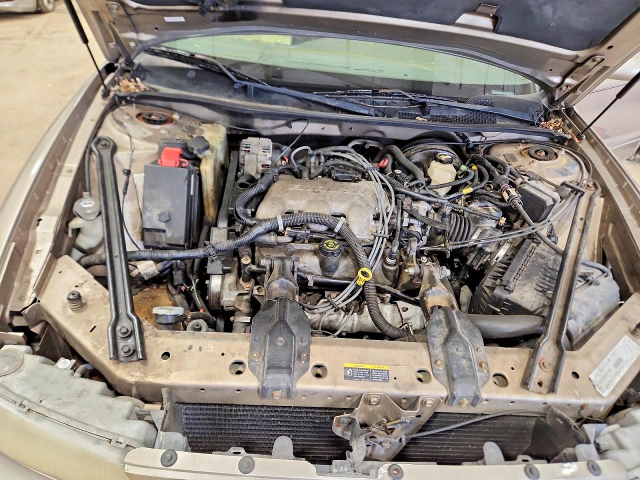 BUICK CENTURY 2002 — 12