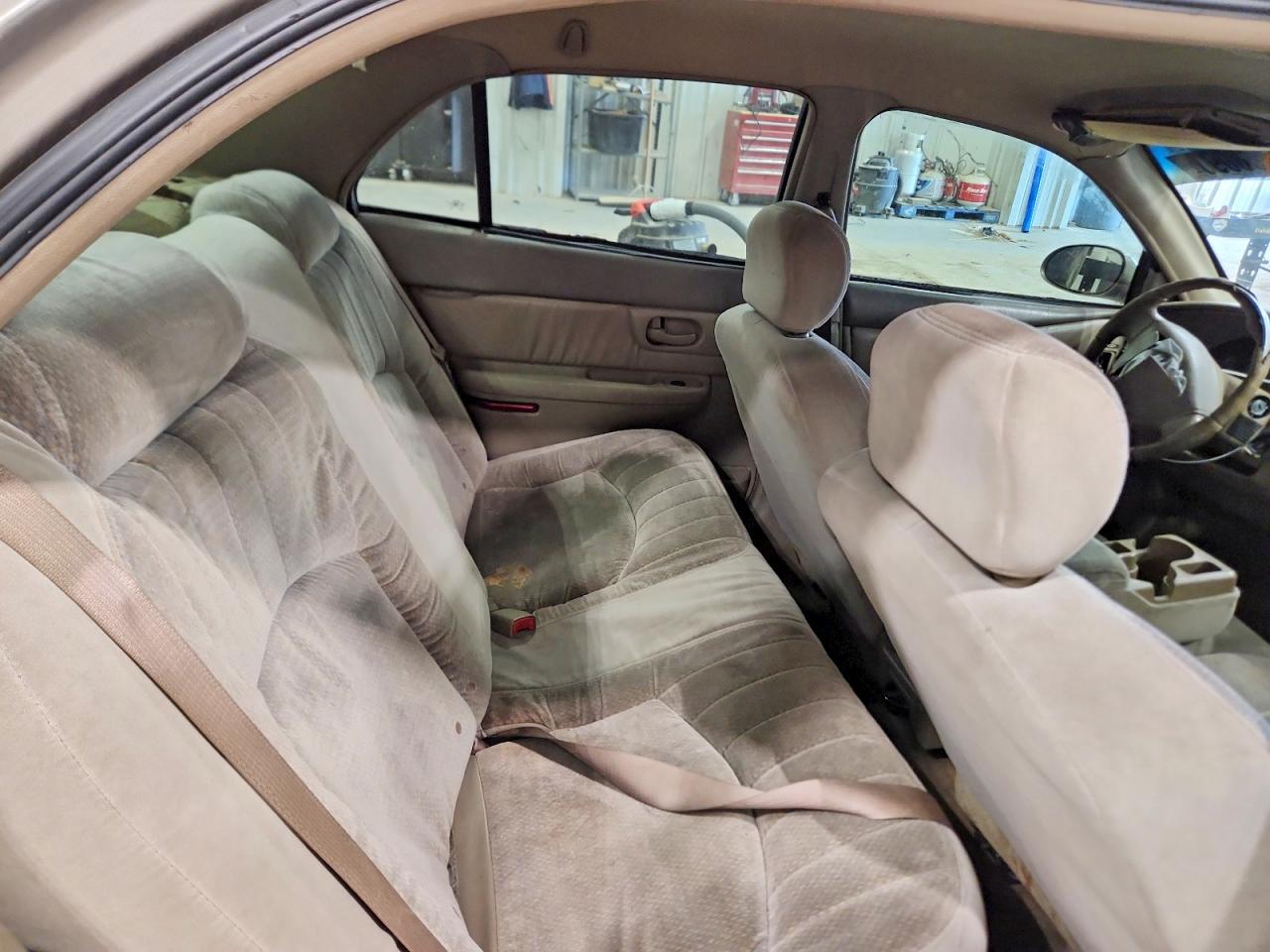 BUICK CENTURY 2002 — 11