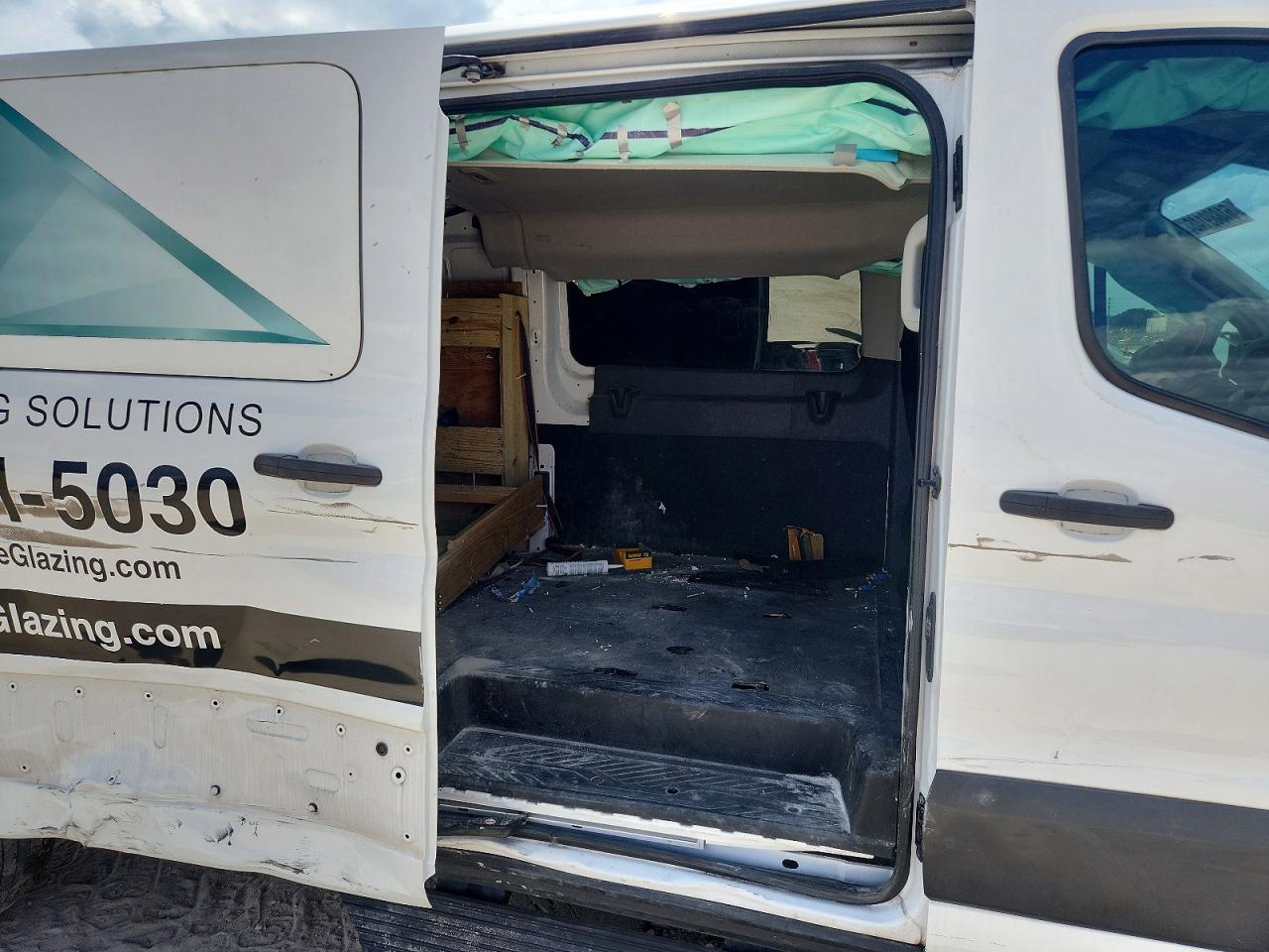 FORD TRANSIT 2021 — 11