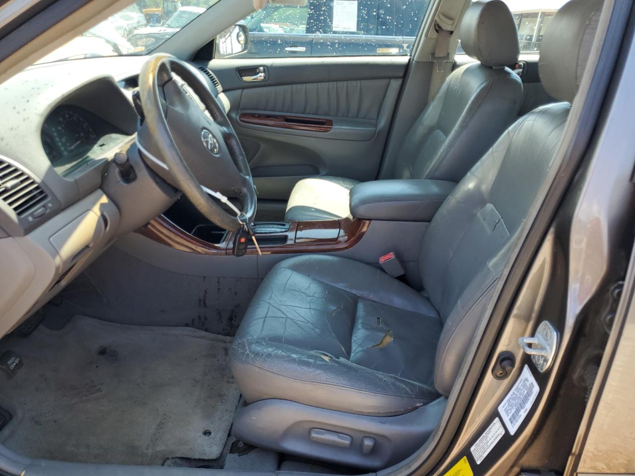 TOYOTA CAMRY 2002 — 8