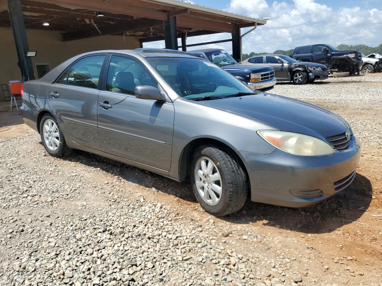 TOYOTA CAMRY 2002 — 5