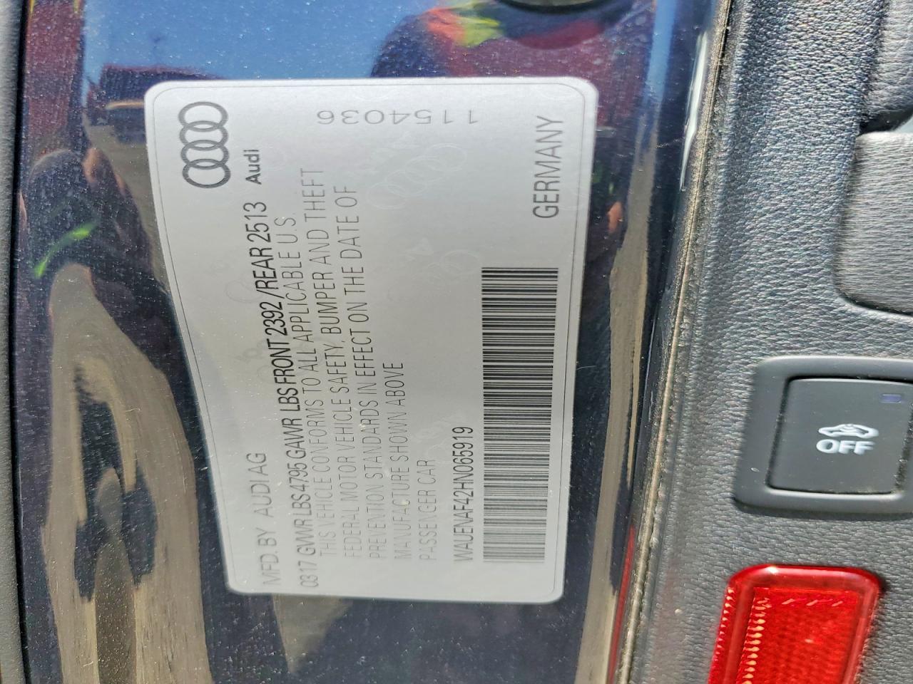 AUDI A4 2017 — 13