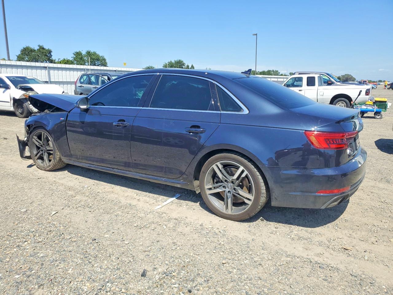 AUDI A4 2017 — 3
