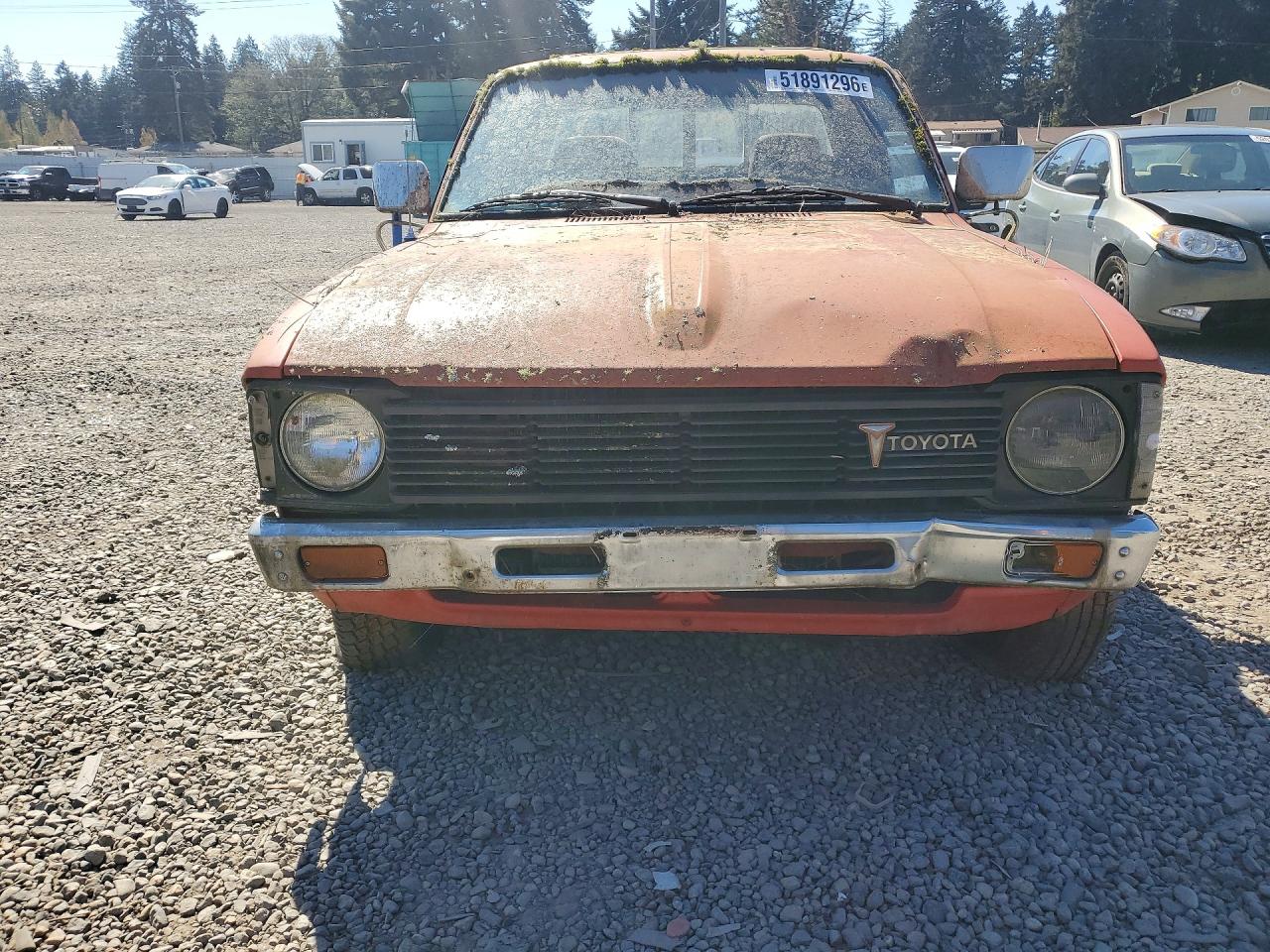 TOYOTA PICK UP 1979 — 6