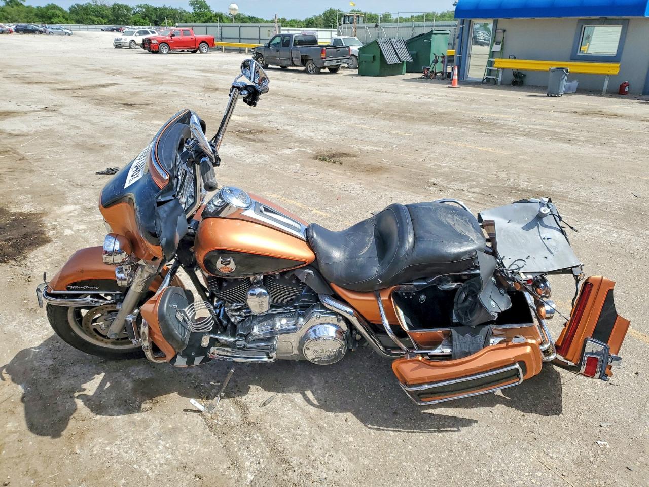 HARLEY-DAVIDSON FLHTCUI 2008 — 4