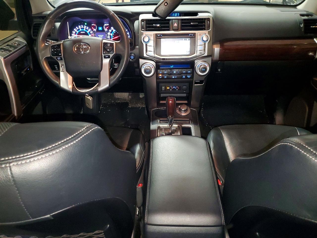 TOYOTA 4RUNNER 2017 — 9