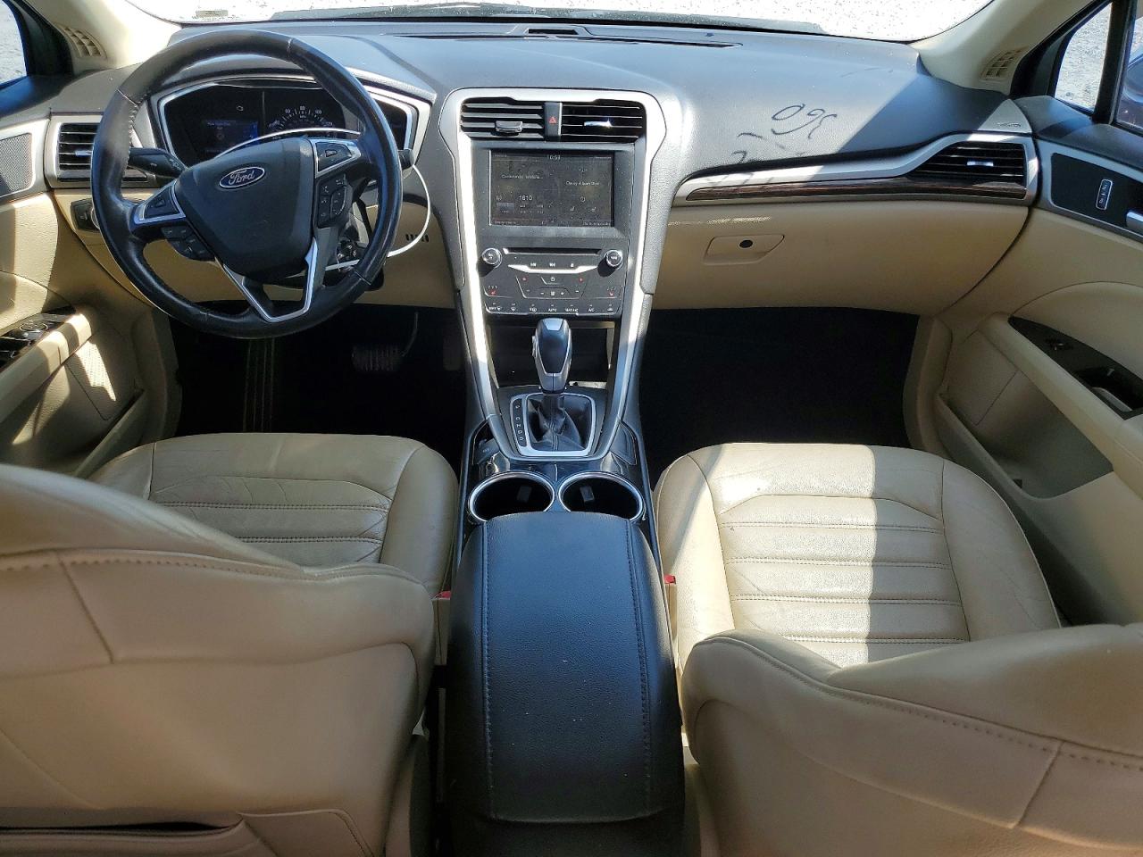 FORD FUSION 2013 — 9