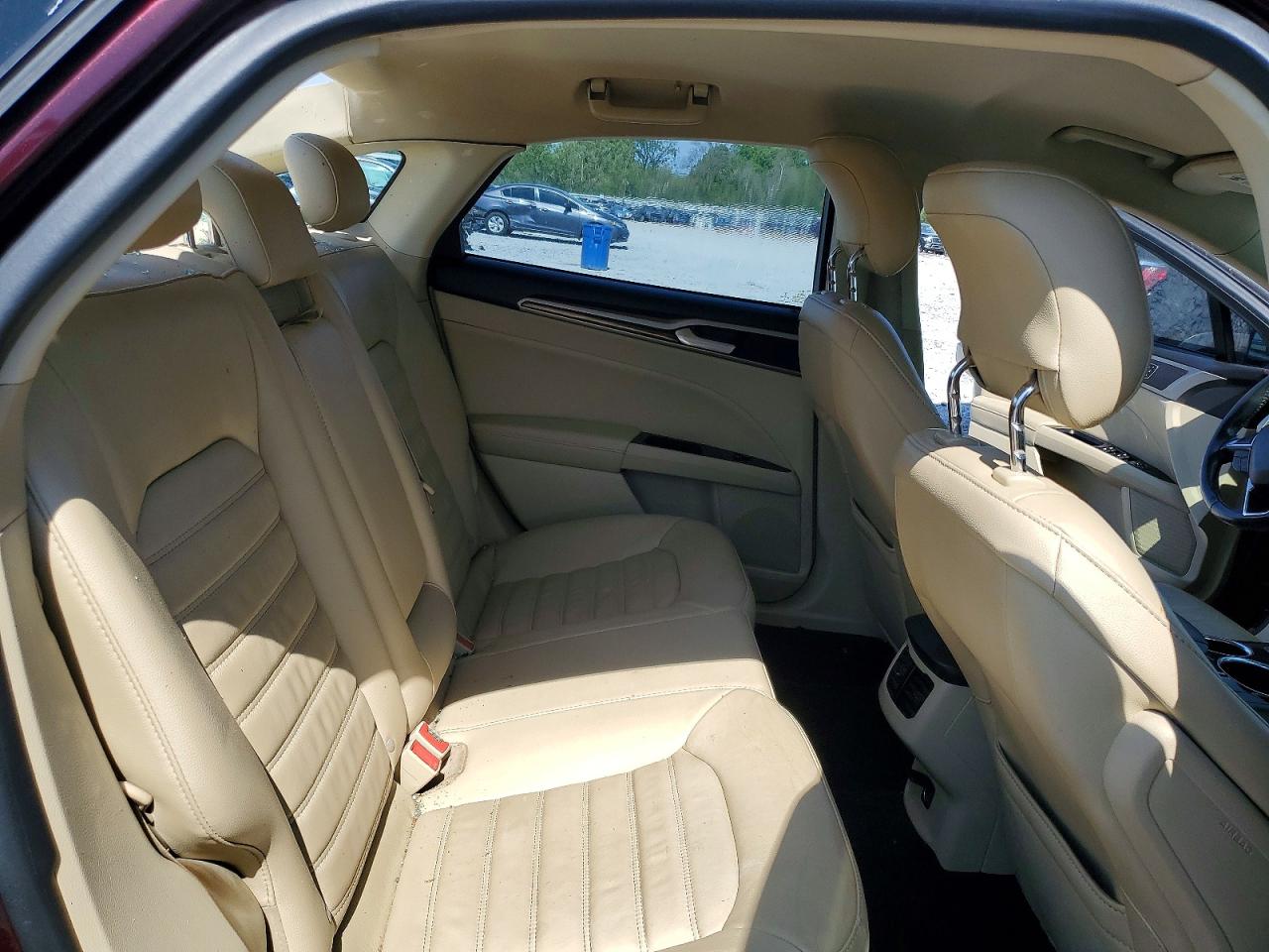 FORD FUSION 2013 — 11