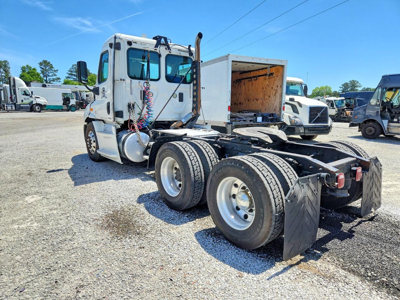FREIGHTLINER CASCADIA 2014 — 4