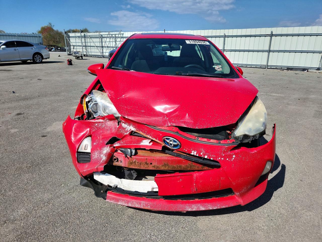 TOYOTA PRIUS C 2014 — 6
