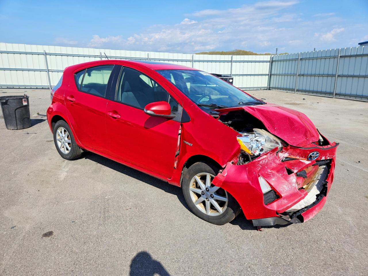 TOYOTA PRIUS C 2014 — 5