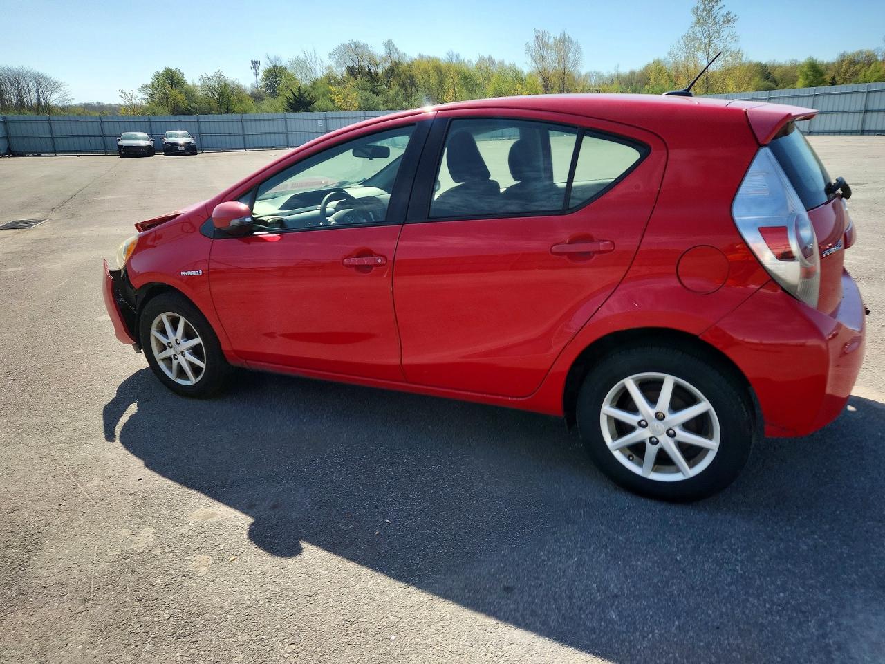 TOYOTA PRIUS C 2014 — 3