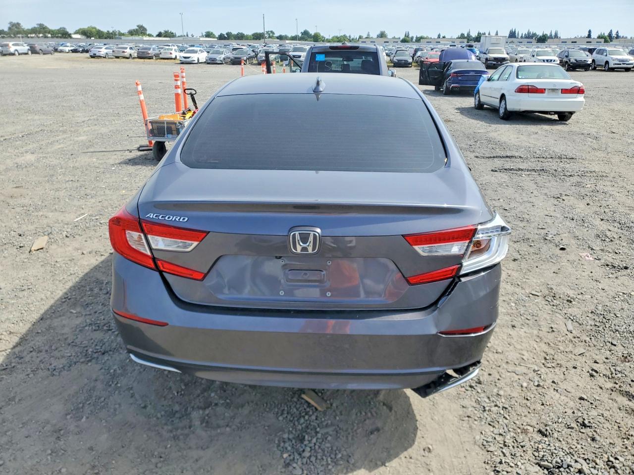 HONDA ACCORD 2020 — 7