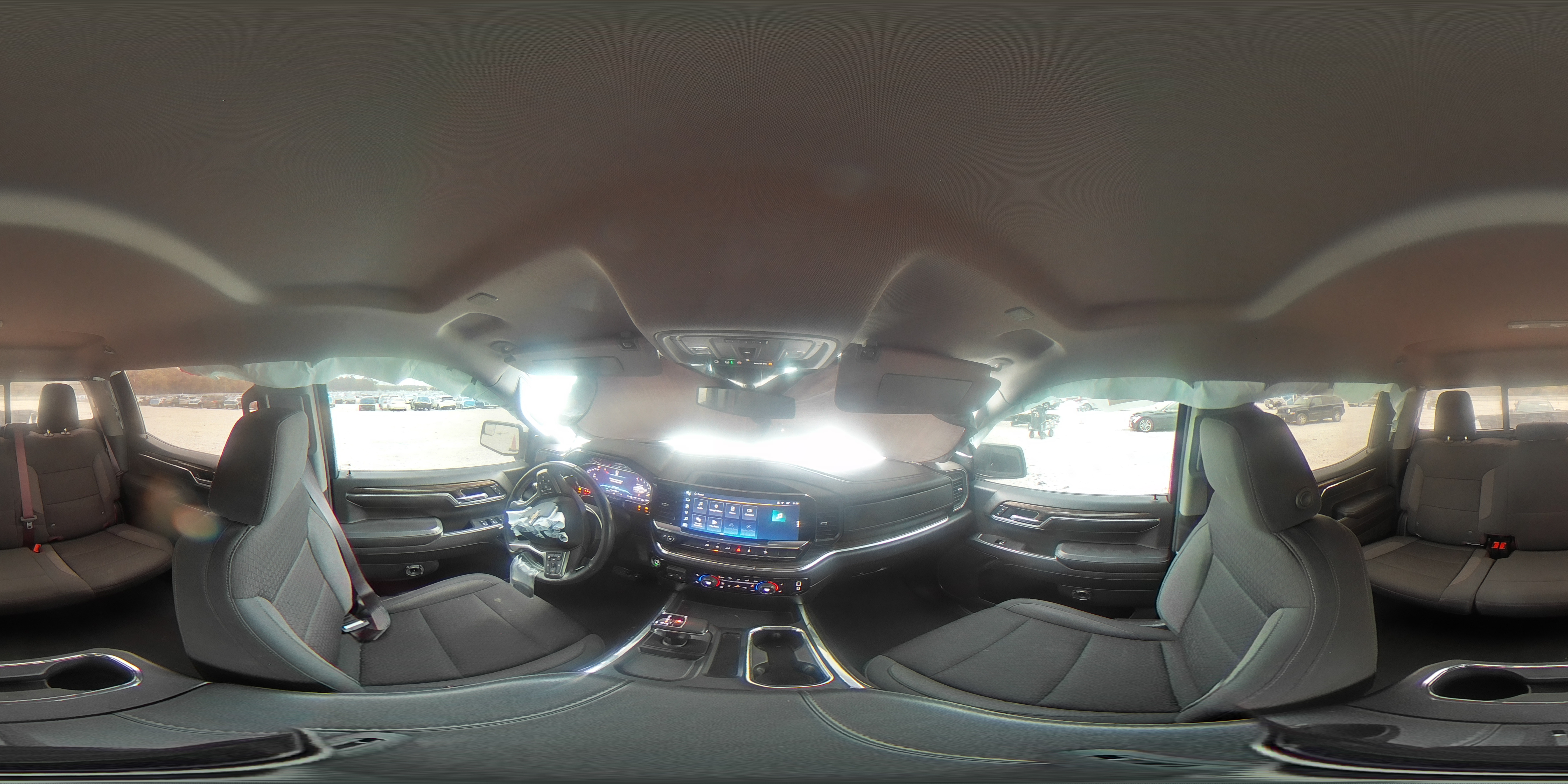 CHEVROLET SILVERADO 2024 — 14