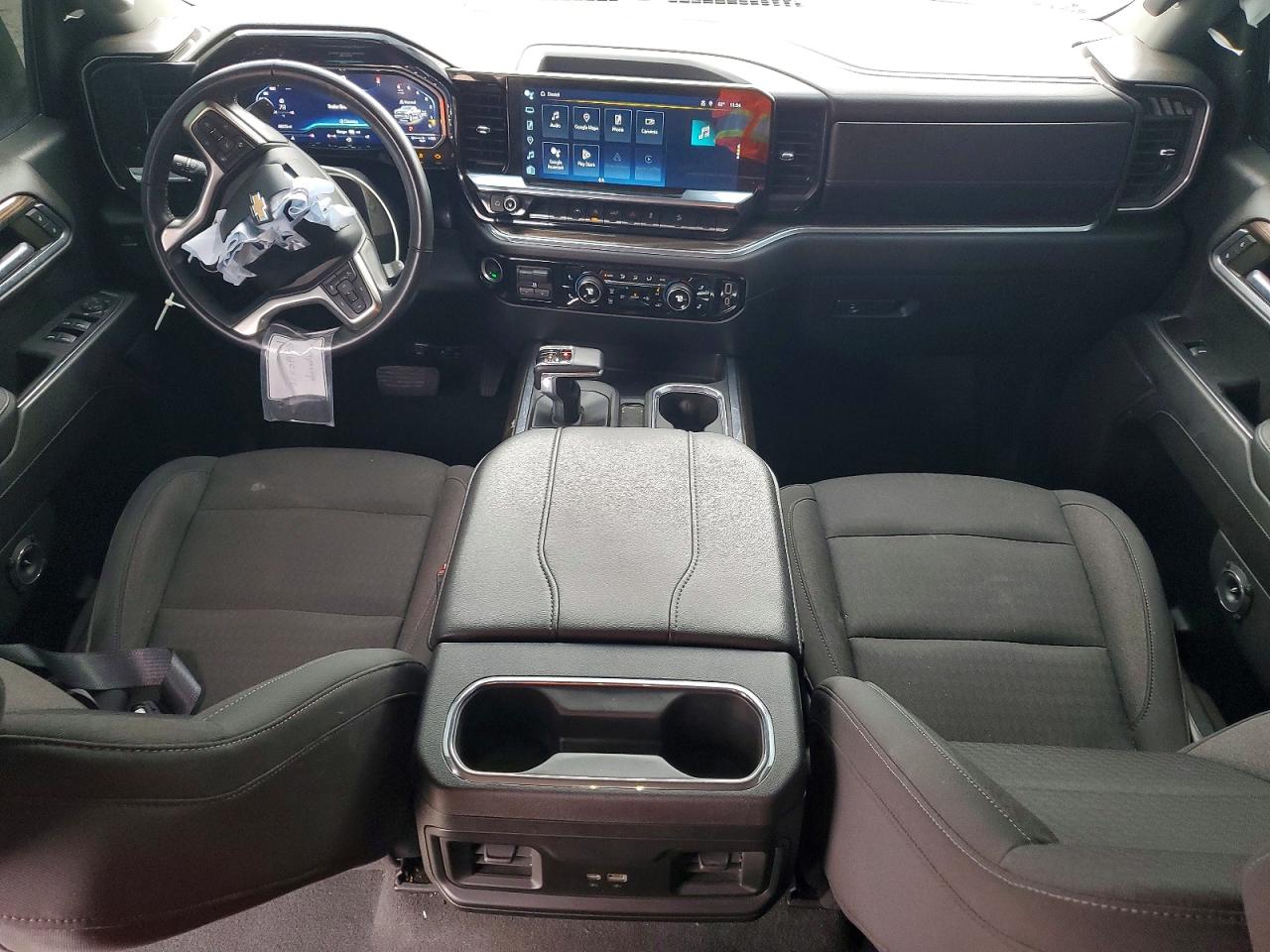 CHEVROLET SILVERADO 2024 — 9