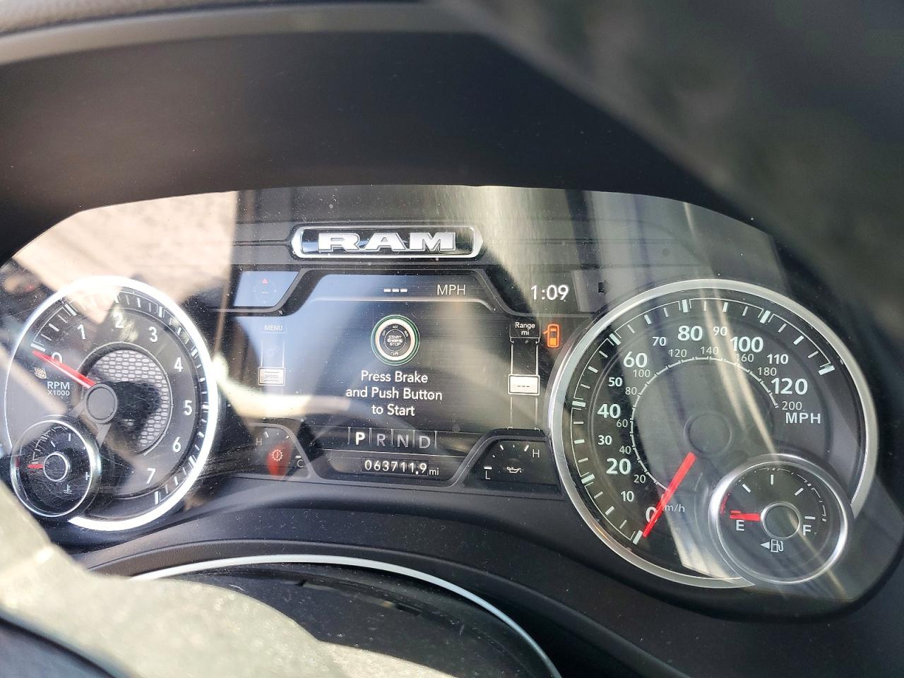 RAM 1500 2022 — 10