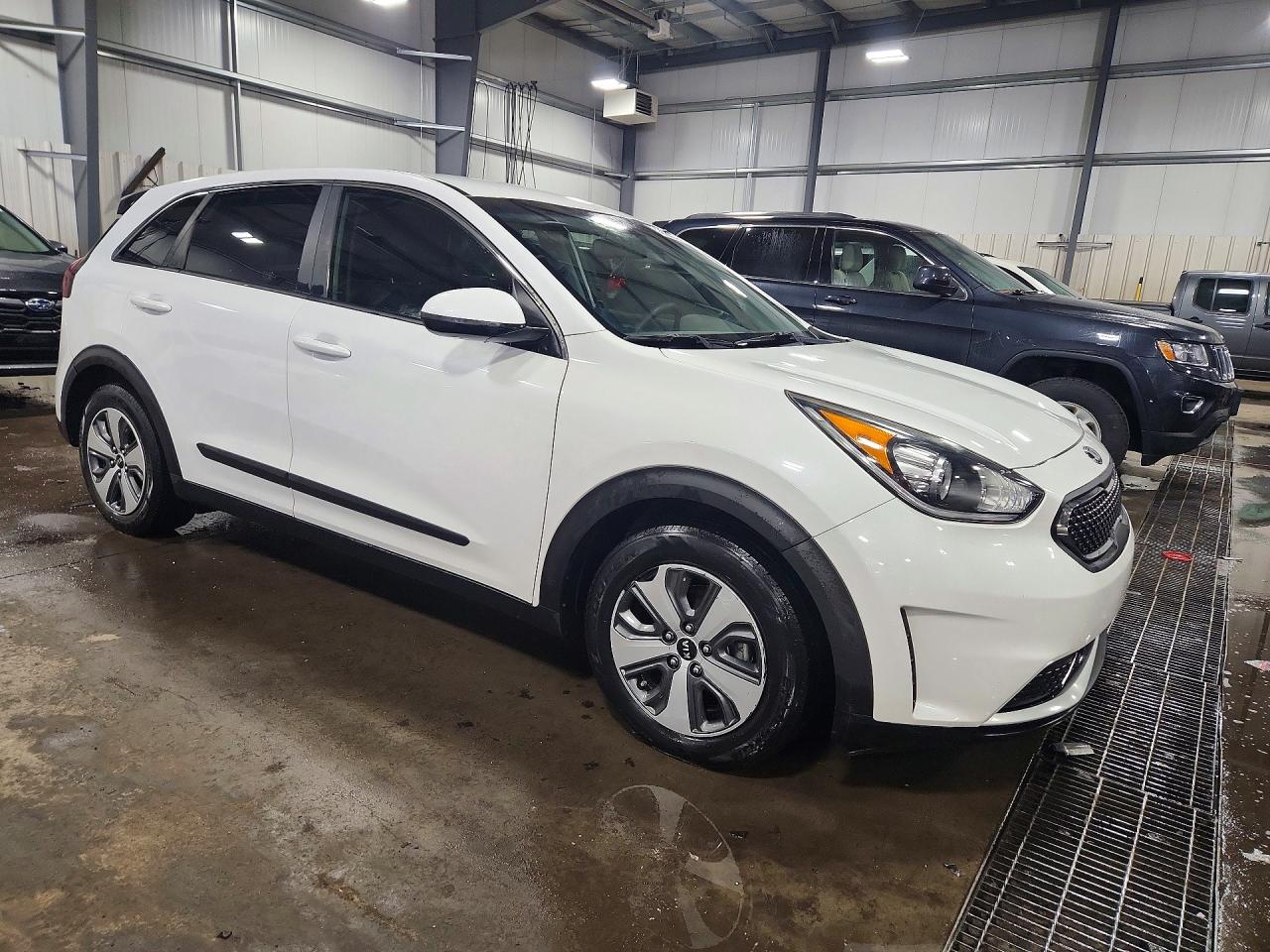 KIA NIRO 2019 — 5