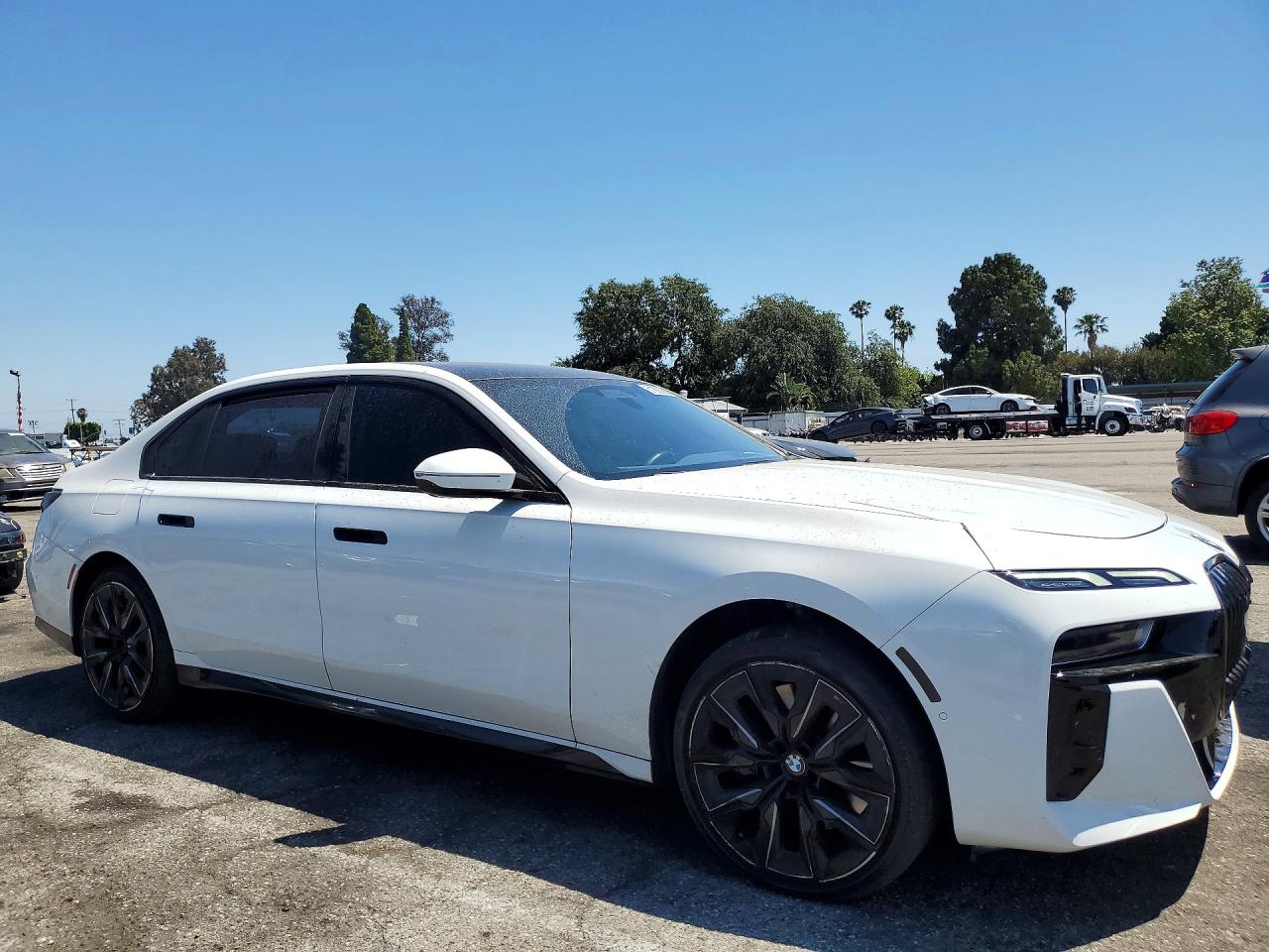 2023 BMW 740 I