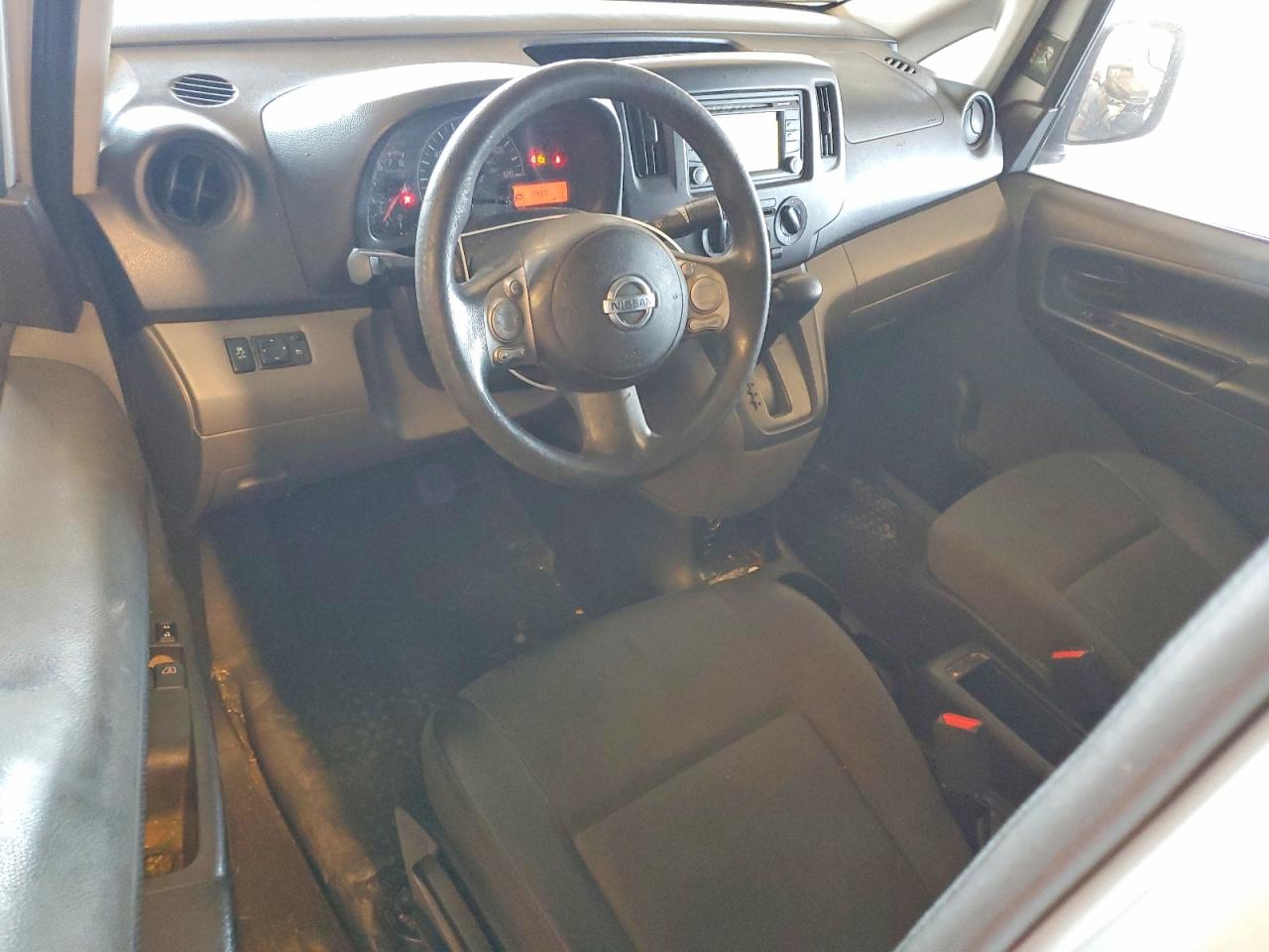 NISSAN NV200 2015 — 9