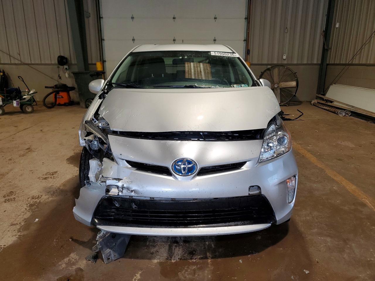 TOYOTA PRIUS 2013 — 6