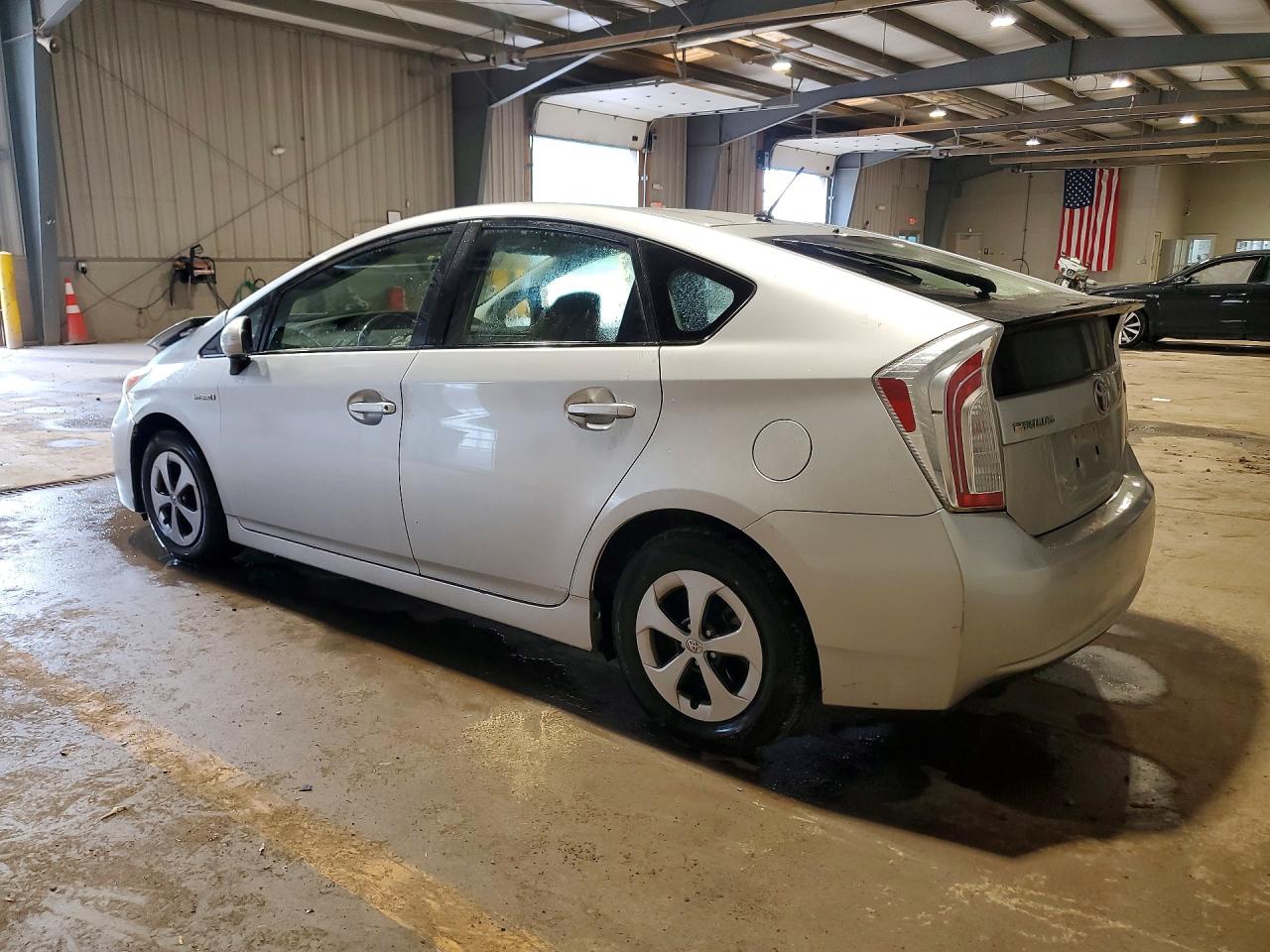 TOYOTA PRIUS 2013 — 3