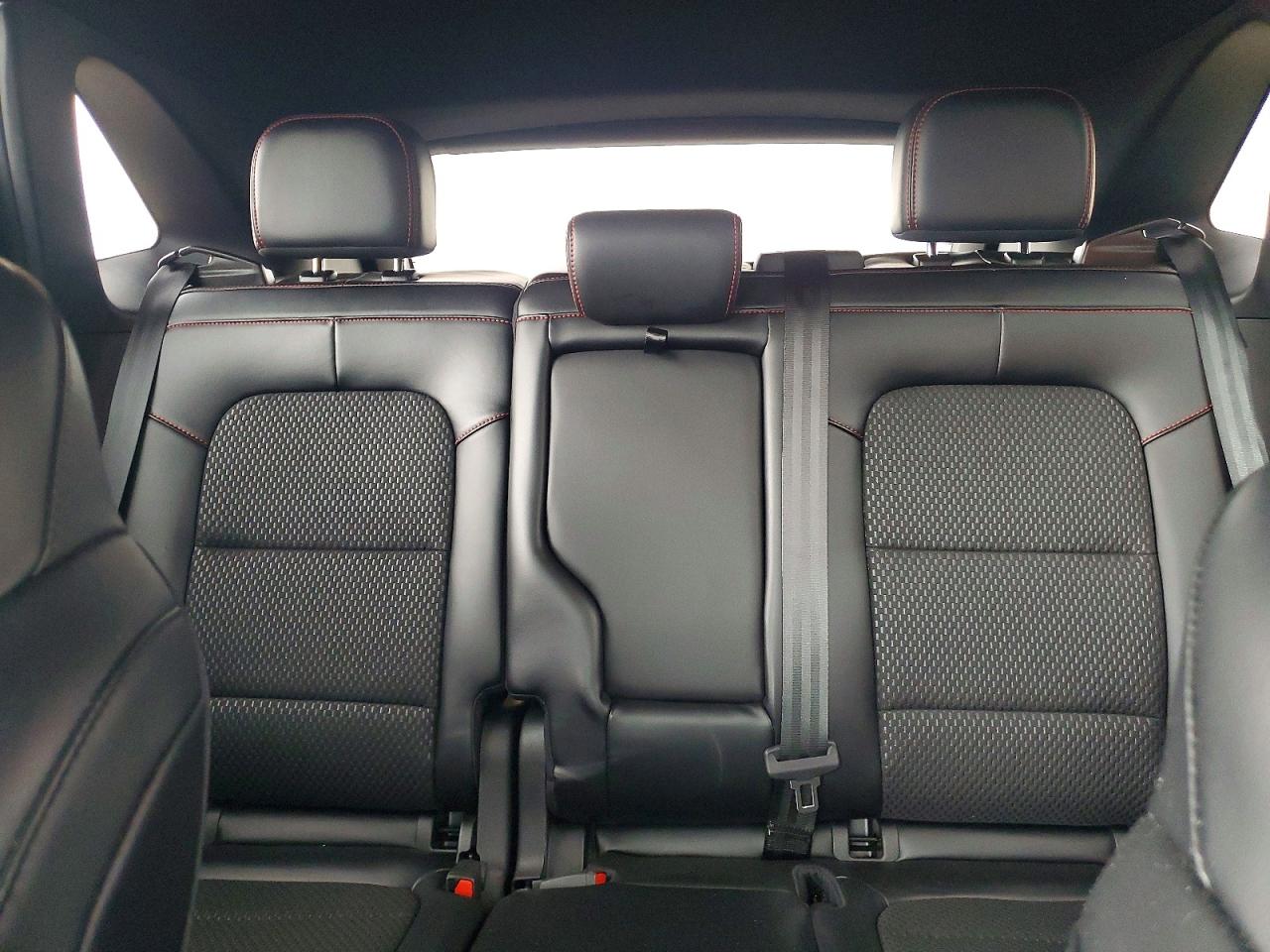 FORD ESCAPE 2023 — 11