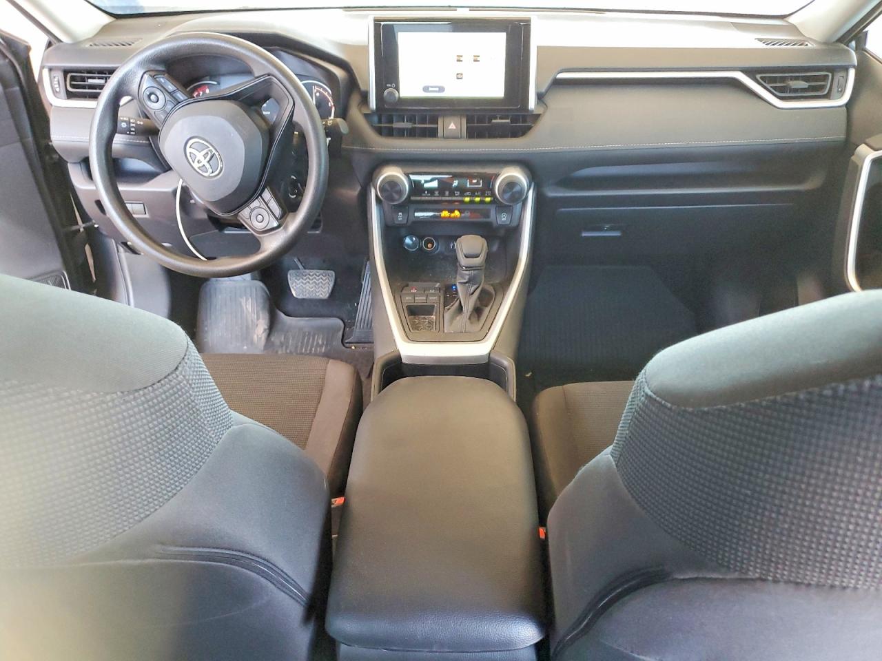 TOYOTA RAV4 2025 — 9