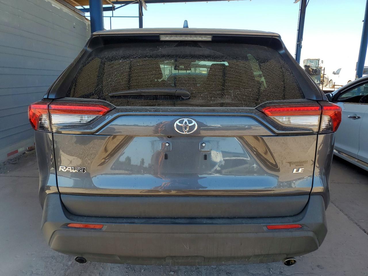 TOYOTA RAV4 2025 — 7