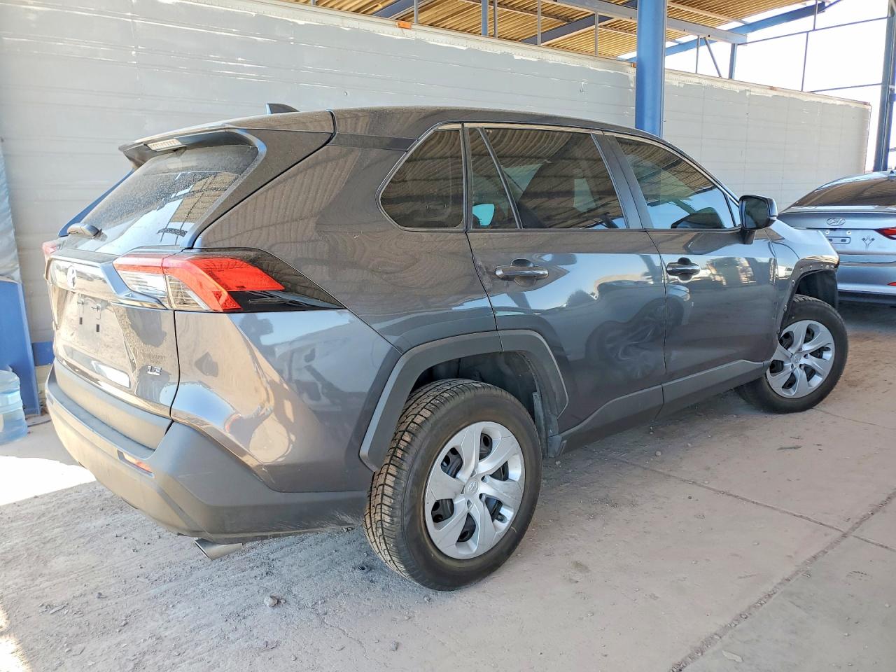 TOYOTA RAV4 2025 — 4