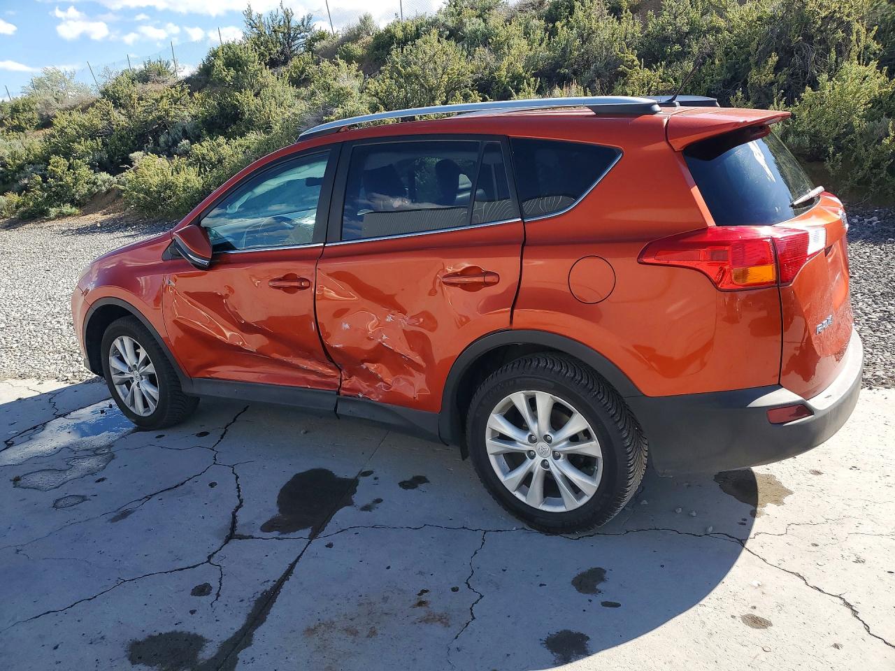 TOYOTA RAV4 2015 — 3