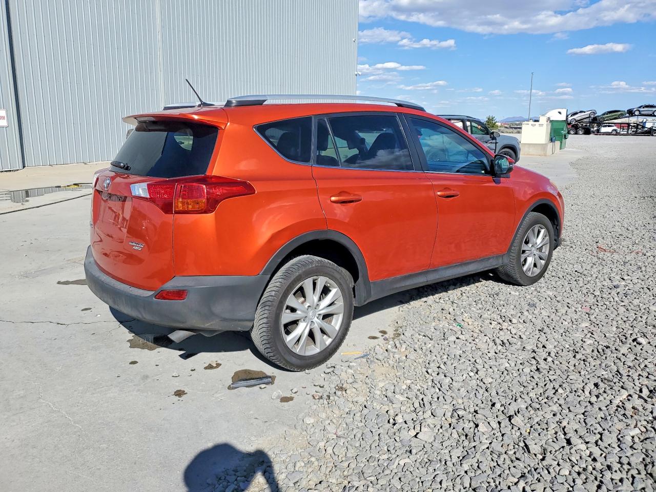TOYOTA RAV4 2015 — 4