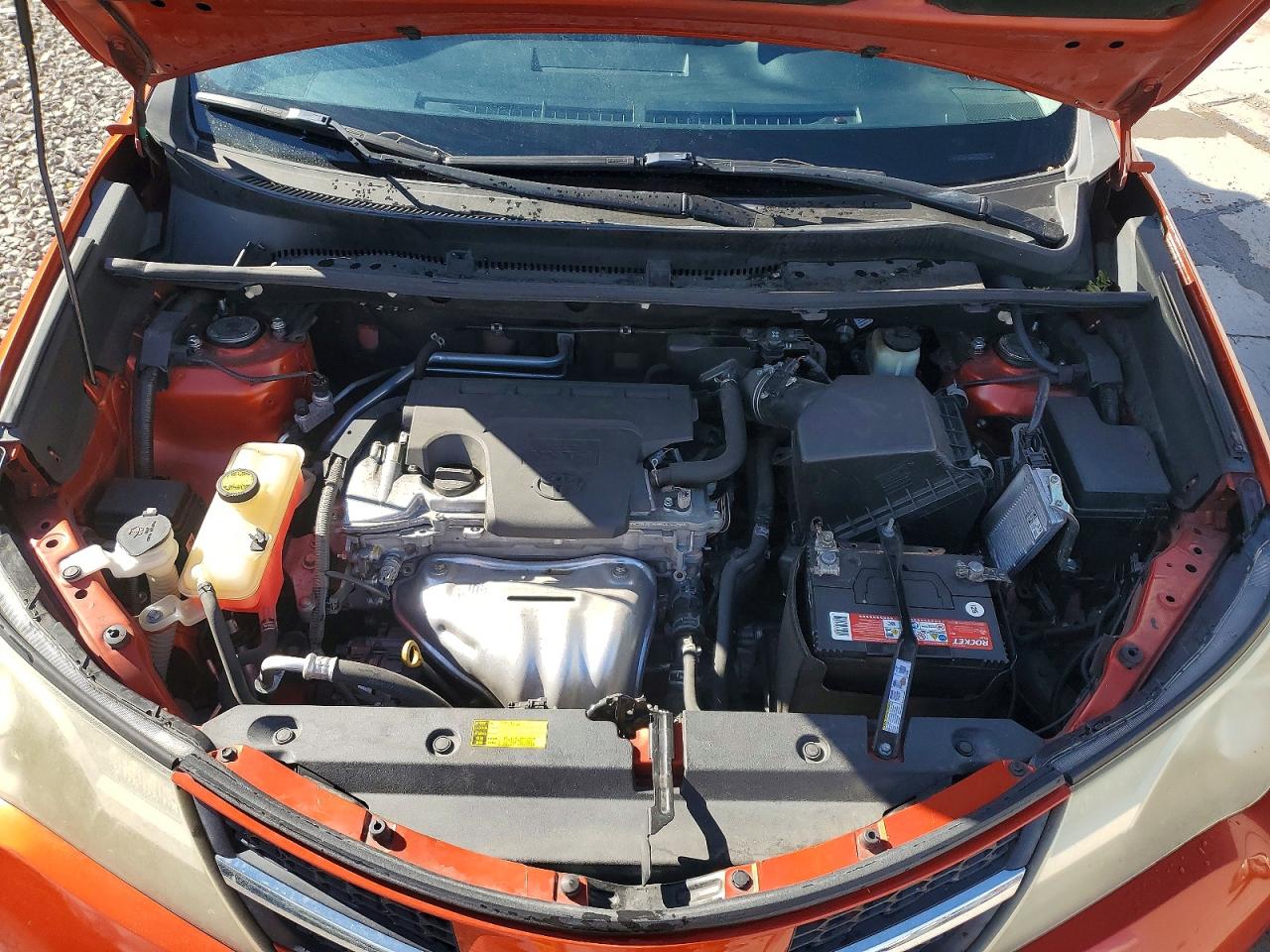 TOYOTA RAV4 2015 — 13