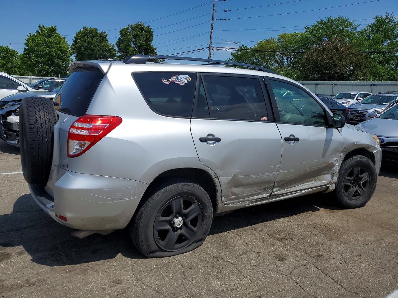 TOYOTA RAV4 2010 — 4