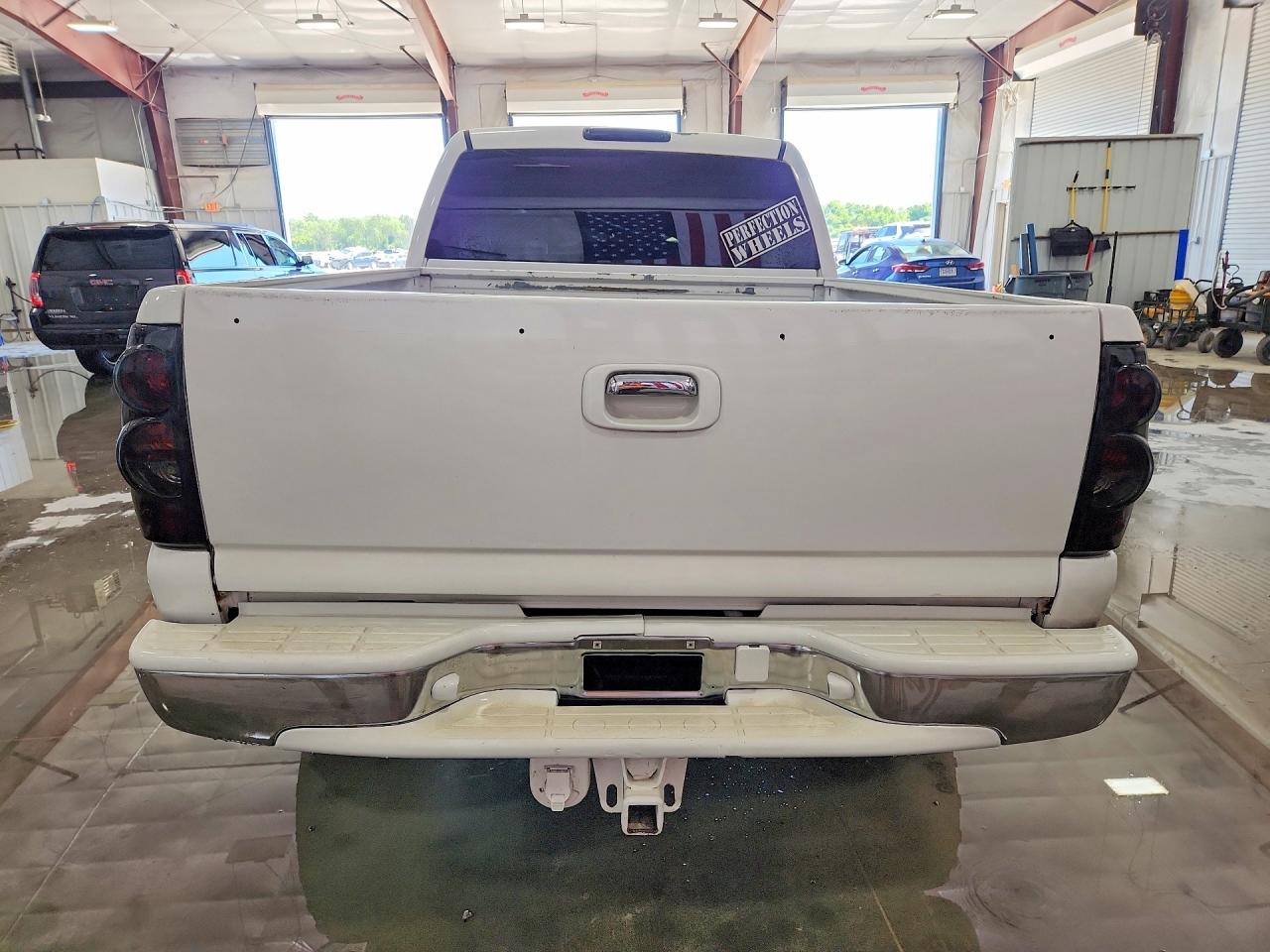 CHEVROLET SILVERADO 2006 — 7